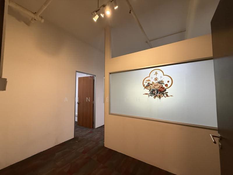 UB. One, 81 Ubi Avenue 4, Eunos / Geylang / Paya Lebar, 926 sqft, Light Industrial (B1) For Rent, by Annie Chen, 500272931 - Interior - CommercialGuru.com.sg
