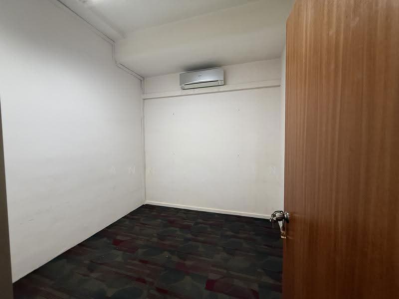 UB. One, 81 Ubi Avenue 4, Eunos / Geylang / Paya Lebar, 926 sqft, Light Industrial (B1) For Rent, by Annie Chen, 500272931 - Interior - CommercialGuru.com.sg