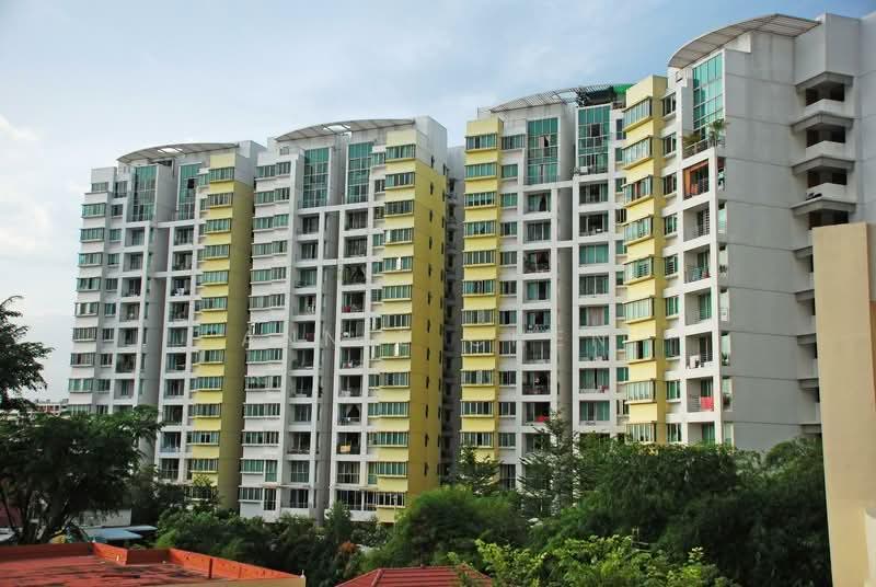 Sunglade, 1 Serangoon Avenue 2, Hougang / Punggol / Sengkang, 3 Bedrooms, 1,044 sqft, Condominium For Rent, by Annie Chen, 500272935 - Exterior - PropertyGuru.com.sg