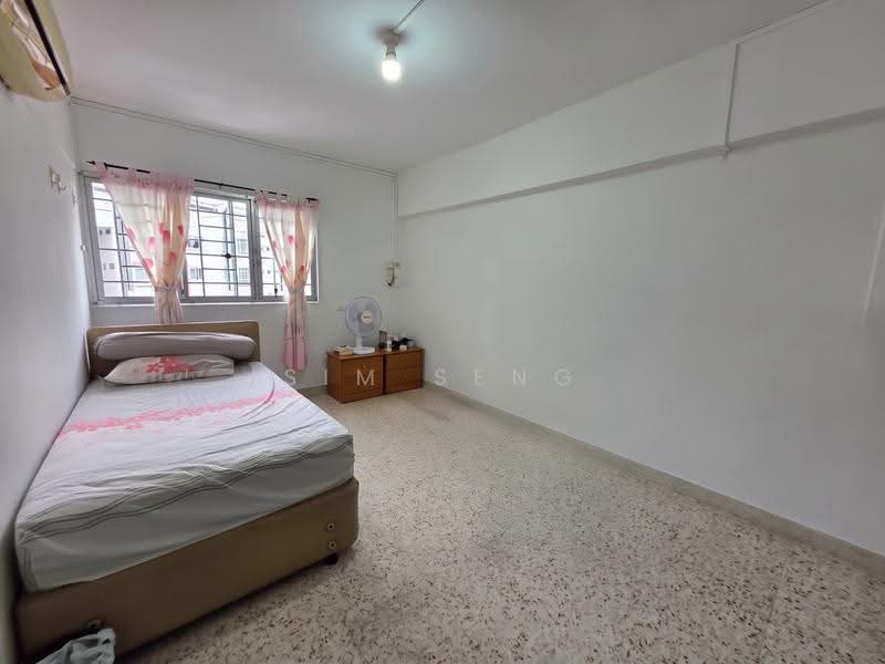 113 Ang Mo Kio Avenue 4, 113 Ang Mo Kio Avenue 4, Ang Mo Kio / Bishan / Thomson, 3 Bedrooms, 990 sqft, HDB Flat For Rent, by Sim Seng, 500272939 - Bedroom - PropertyGuru.com.sg