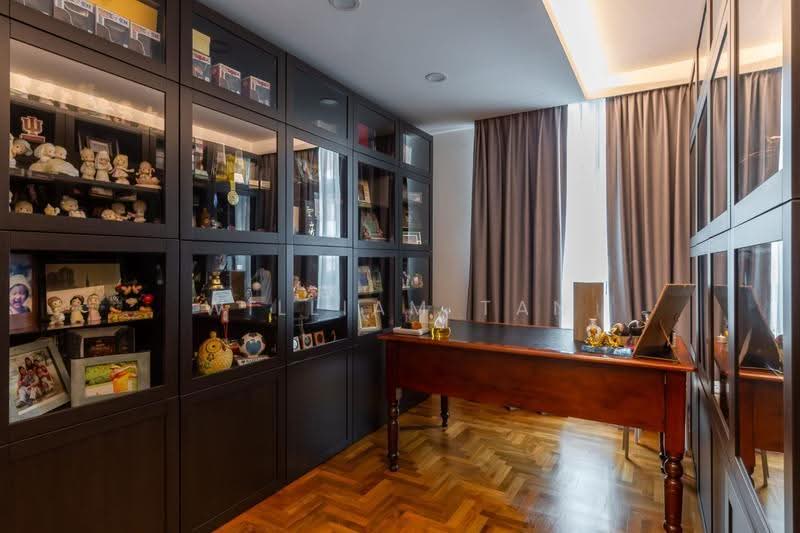Tai Keng Villas, 90 Jalan Kelichap, Hougang / Punggol / Sengkang, 6 Bedrooms, 3,099 sqft, Terraced House For Sale, by William Tan, 500272941 - Study - PropertyGuru.com.sg