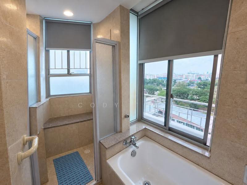 Baywater, 810 Bedok Reservoir Road, Bedok / Upper East Coast, 4 Bedrooms, 1,518 sqft, Condominium For Sale, by Cody Teo, 500272942 - Bathroom - PropertyGuru.com.sg