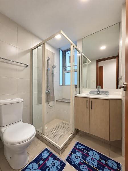 Baywater, 810 Bedok Reservoir Road, Bedok / Upper East Coast, 4 Bedrooms, 1,518 sqft, Condominium For Sale, by Cody Teo, 500272942 - Bathroom - PropertyGuru.com.sg