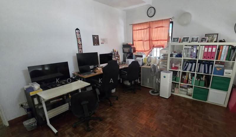 Springdew Terrace, 21 Jambol Walk, Buona Vista / West Coast / Clementi New Town, 5 Bedrooms, 3,500 sqft, Semi-Detached House For Sale, by Koh Kai Ling, 500272947 - Study - PropertyGuru.com.sg