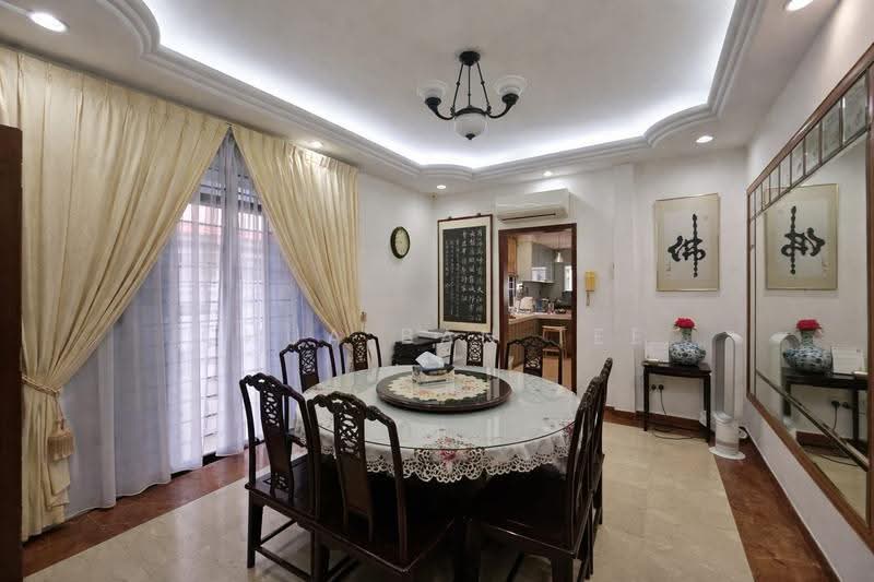 LANDED7772@Rare Freehold Detach Near MRT, Jalan Waringin, Jalan Selamat, Eunos / Geylang / Paya Lebar, 5 Bedrooms, 5,000 sqft, Detached House For Sale, by Chua Ban Tee, 500272948 - Dining Room - PropertyGuru.com.sg