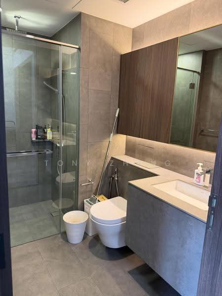Midtown Modern, 18 Tan Quee Lan Street, Beach Road / Bugis / Rochor, 1 Bedroom, 409 sqft, Condominium For Rent, by Tony Zhang, 500272950 - Bathroom - PropertyGuru.com.sg