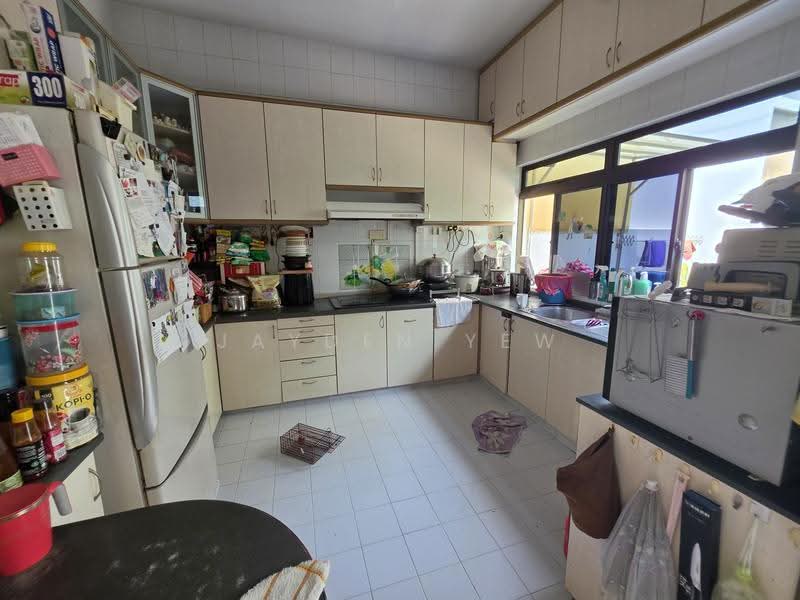 Jalan Pernama | Jalan Bena | Upper Changi Road North, Changi Airport / Changi Village, 4 Bedrooms, 2,800 sqft, Semi-Detached House For Sale, by Jayden Yew, 500272951 - Kitchen - PropertyGuru.com.sg