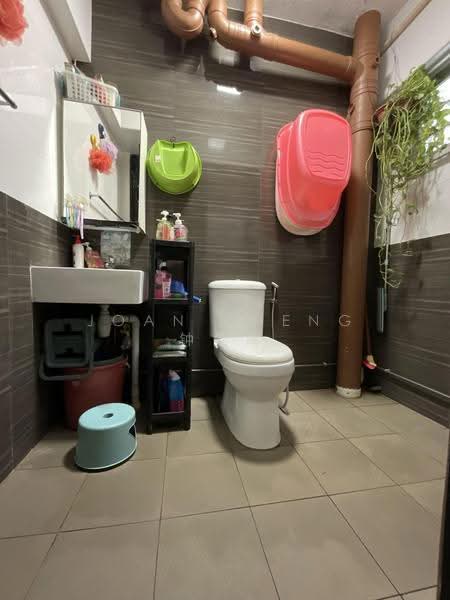 666 Woodlands Ring Road, 666 Woodlands Ring Road, Admiralty / Woodlands, 3 Bedrooms, 936 sqft, HDB Flat For Sale, by Joan Cheng 钟佳晖, 500272956 - Bathroom - PropertyGuru.com.sg