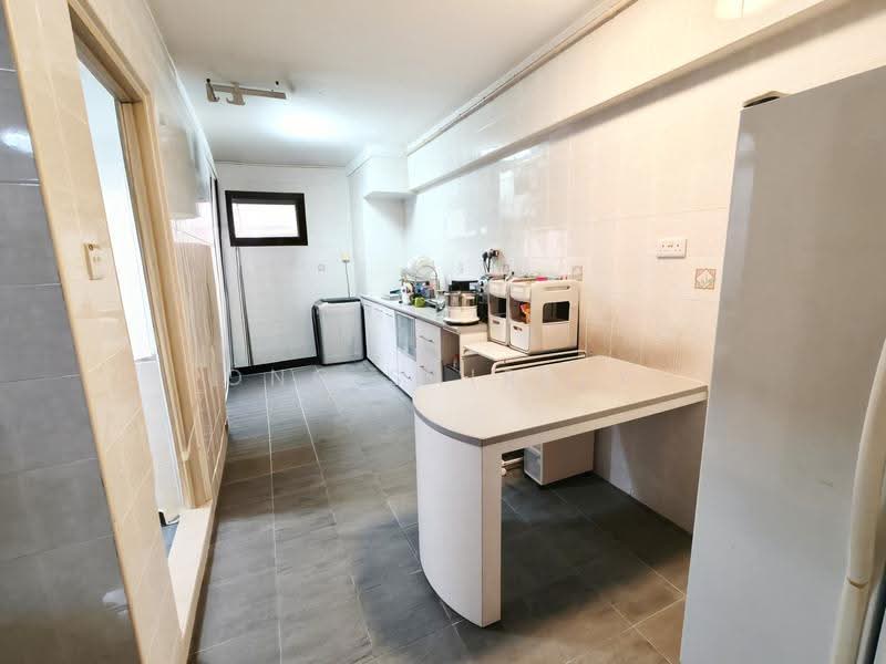 980B Buangkok Crescent, 980B Buangkok Crescent, Hougang / Punggol / Sengkang, 3 Bedrooms, 1,184 sqft, HDB Flat For Sale, by Ong Shirley, 500272957 - Kitchen - PropertyGuru.com.sg