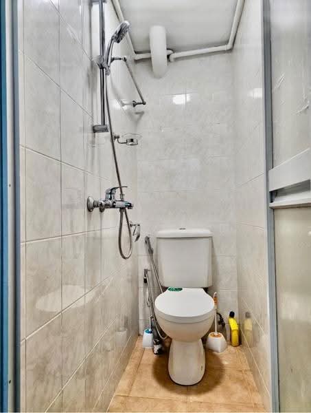 Lakeview Estate, 97A Upper Thomson Road, Ang Mo Kio / Bishan / Thomson, 1 Bedroom, 150 sqft, Apartment For Rent, by Jenny Lee, 500272967 - PropertyGuru.com.sg