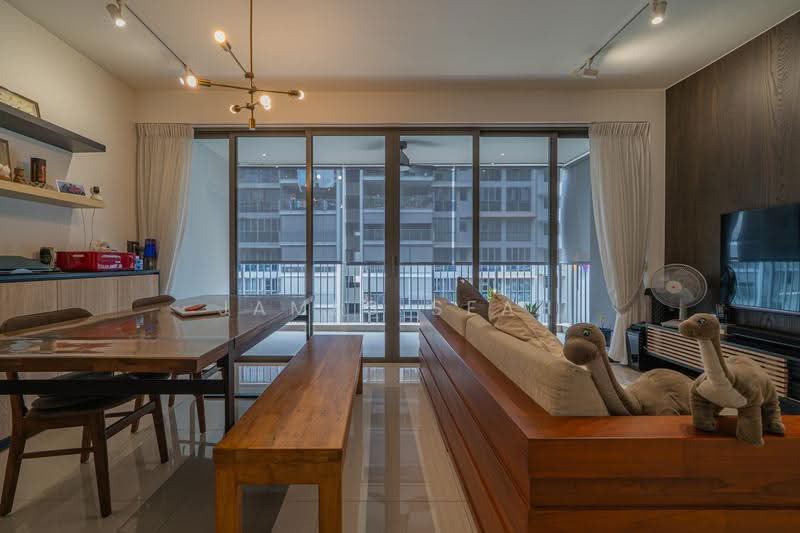 Parc Life, 27 Sembawang Crescent, Sembawang / Yishun, 3 Bedrooms, 1,066 sqft, Condominium For Sale, by James Seah, 500272968 - Living Room - PropertyGuru.com.sg