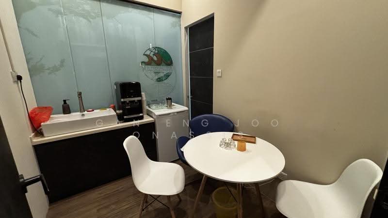 Co-Share Spa Space Near Bugis, Beach Road / Bugis / Rochor, 700 sqft, Other Retail For Rent, by Gan Eng Joo ONASSIS, 500272972 - Interior - CommercialGuru.com.sg