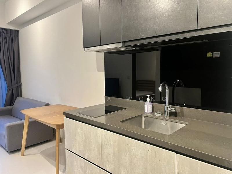 The Rise @ Oxley - Residences, 71 Oxley Rise, Orchard / River Valley, 2 Bedrooms, 646 sqft, Apartment For Sale, by Sheila Wong, 500272976 - Kitchen - PropertyGuru.com.sg