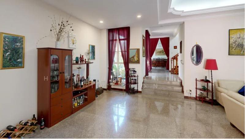 Mount Sinai Detached Within 1km Henry Park Pri, Henry Park Mount Sinai Tanglin Holland Bukit Timah Sixth Avenue, Tanglin / Holland / Bukit Timah, 5 Bedrooms, 3,169 sqft, Detached House For Sale, by Roxanne, 500272979 - Living Room - PropertyGuru.com.sg