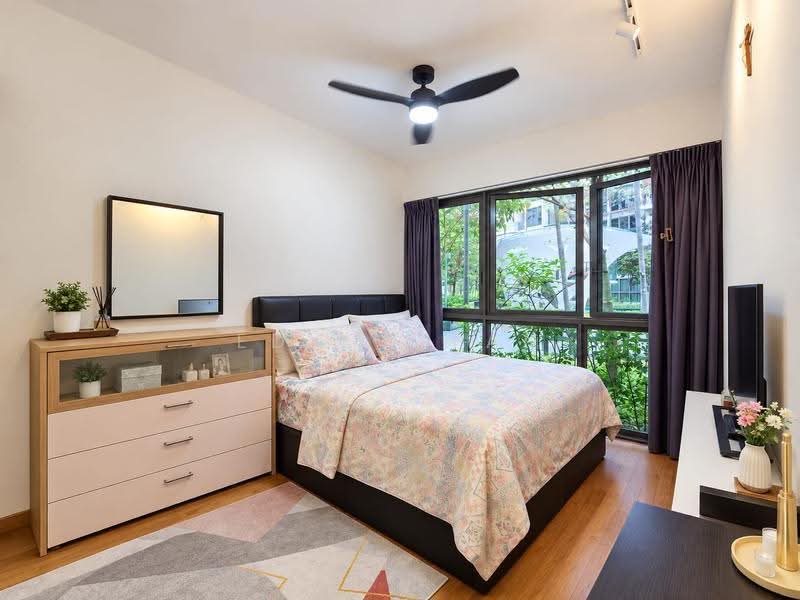 The Inflora, 53 Flora Drive, Changi Airport / Changi Village, 4 Bedrooms, 1,335 sqft, Condominium For Sale, by Edwin Tan, 500272984 - Bedroom - PropertyGuru.com.sg