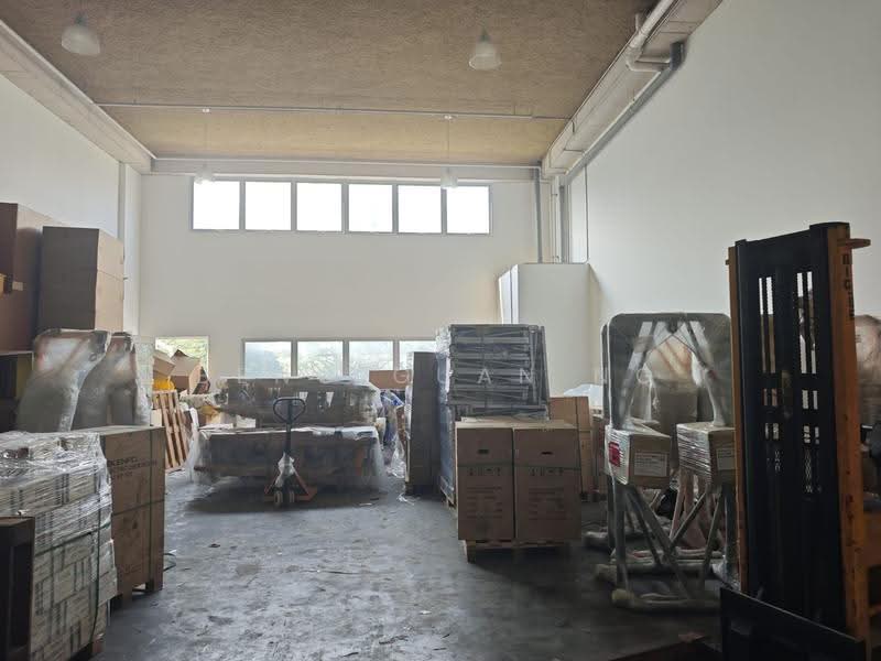 PIONEER JUNCTION INDUSTRIAL UNIT FOR SALE, Boon Lay / Jurong / Tuas, 1,190 sqft, Factory / Workshop (B2) For Sale, by Beng Guan Ng, 500272985 - Interior - CommercialGuru.com.sg