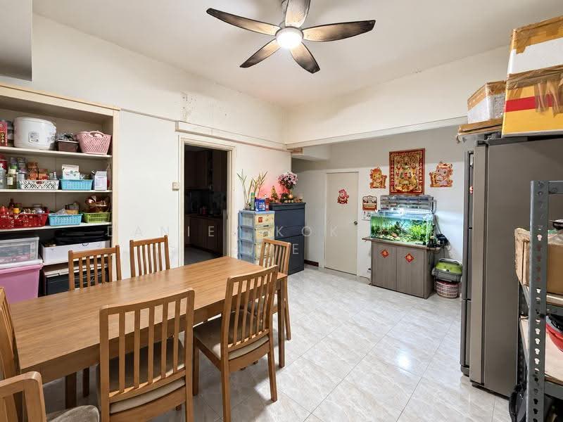 Guilin Court, 10 Geylang Lorong 26, Eunos / Geylang / Paya Lebar, 3 Bedrooms, 1,216 sqft, Condominium For Sale, by Daniel Kok Jun Jie, 500273002 - Dining Room - PropertyGuru.com.sg
