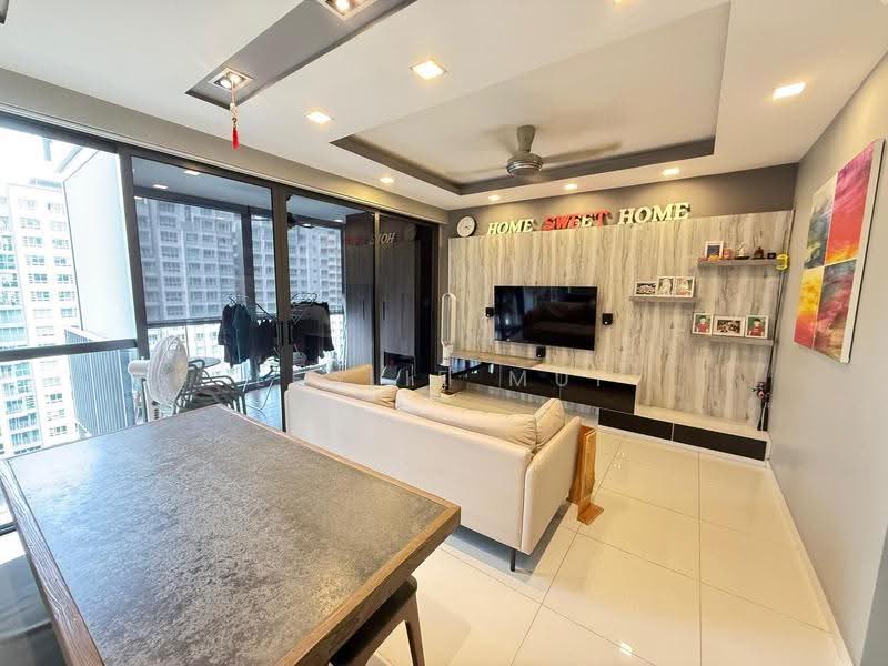 Twin Waterfalls, 118 Punggol Walk, Hougang / Punggol / Sengkang, 3 Bedrooms, 1,001 sqft, Condominium For Sale, by Leslie Mui, 500273004 - Living Room - PropertyGuru.com.sg