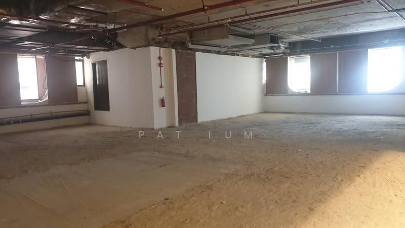 Peninsula Plaza, 111 North Bridge Road, City Hall / Clarke Quay, 2,454 sqft, Other Retail For Sale, by Pat Lum, 500273012 - Interior - CommercialGuru.com.sg