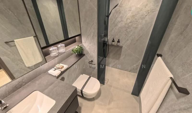 Promenade Peak, 1 Zion Road, Alexandra / Commonwealth, 4 Bedrooms, 1,421 sqft, Condominium For Sale, by MM Benjamin Sng, 500273019 - Common Bathroom - PropertyGuru.com.sg