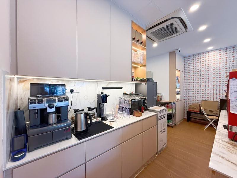Kensington Square, 2 Jalan Lokam, Hougang / Punggol / Sengkang, 689 sqft, Mall Shop For Sale, by Joyce Lye Hui Xin, 500273026 - Kitchen - CommercialGuru.com.sg