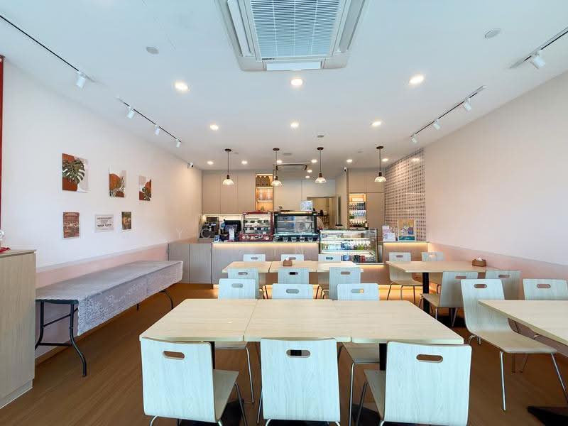 Kensington Square, 2 Jalan Lokam, Hougang / Punggol / Sengkang, 689 sqft, Mall Shop For Sale, by Joyce Lye Hui Xin, 500273026 - Interior - CommercialGuru.com.sg