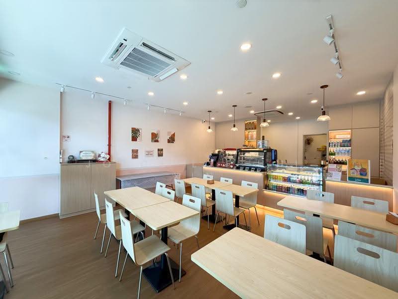 Kensington Square, 2 Jalan Lokam, Hougang / Punggol / Sengkang, 689 sqft, Mall Shop For Sale, by Joyce Lye Hui Xin, 500273026 - Interior - CommercialGuru.com.sg