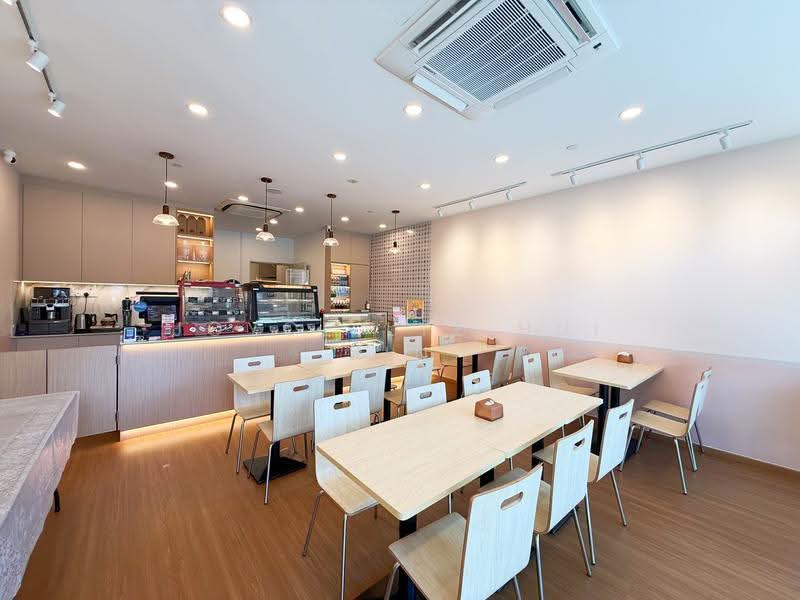 Kensington Square, 2 Jalan Lokam, Hougang / Punggol / Sengkang, 689 sqft, Mall Shop For Sale, by Joyce Lye Hui Xin, 500273026 - Interior - CommercialGuru.com.sg