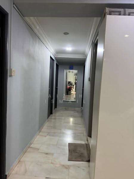 899C Woodlands Drive 50, 899C Woodlands Drive 50, Admiralty / Woodlands, 4 Bedrooms, 1,270 sqft, HDB Flat For Sale, by Aizah Ismail, 500273040 - Corridor - PropertyGuru.com.sg