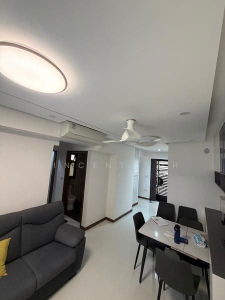 112A Plantation Crescent, Plantation Crescent, Room Rental, 90 sqft, HDB Flat For Rent, by Vincent Koh, 500273047 - Living Room - PropertyGuru.com.sg