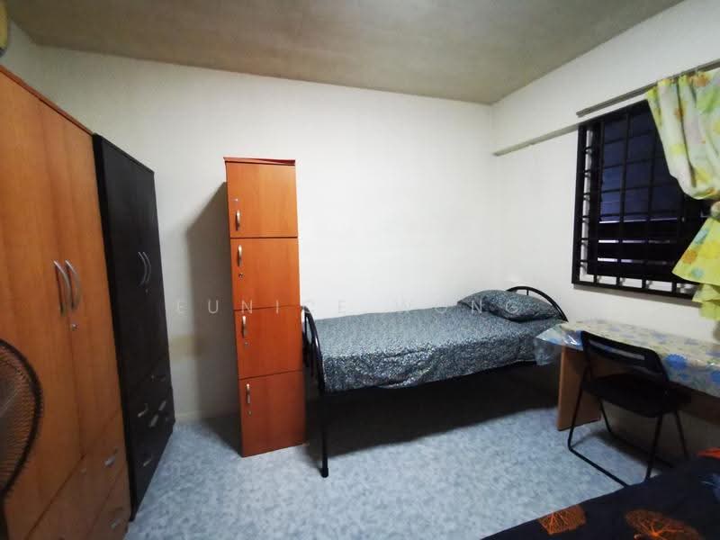 376 Clementi Avenue 4, 376 Clementi Avenue 4, Buona Vista / West Coast / Clementi New Town, Room Rental, 130 sqft, HDB Flat For Rent, by Eunice Wong, 500273051 - Bedroom - PropertyGuru.com.sg