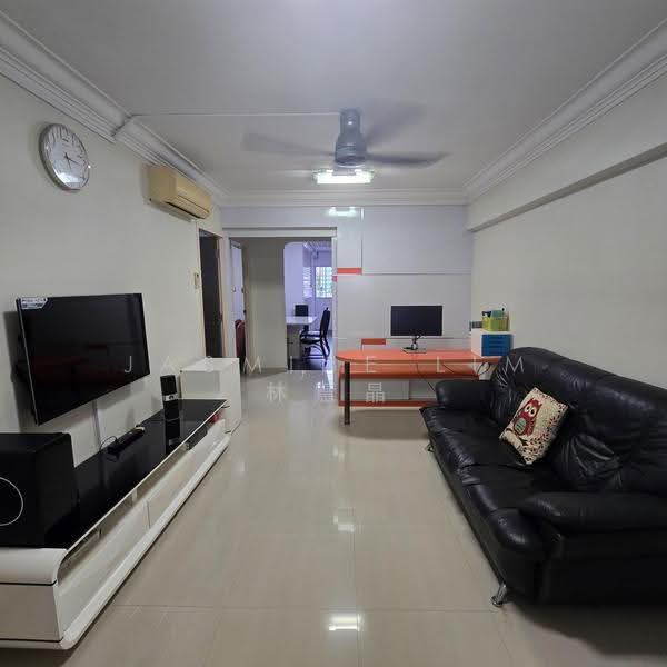 783 Yishun Ring Road, 783 Yishun Ring Road, Sembawang / Yishun, 2 Bedrooms, 797 sqft, HDB Flat For Sale, by Jasmine Lim 林慧晶, 500273057 - Living Room - PropertyGuru.com.sg