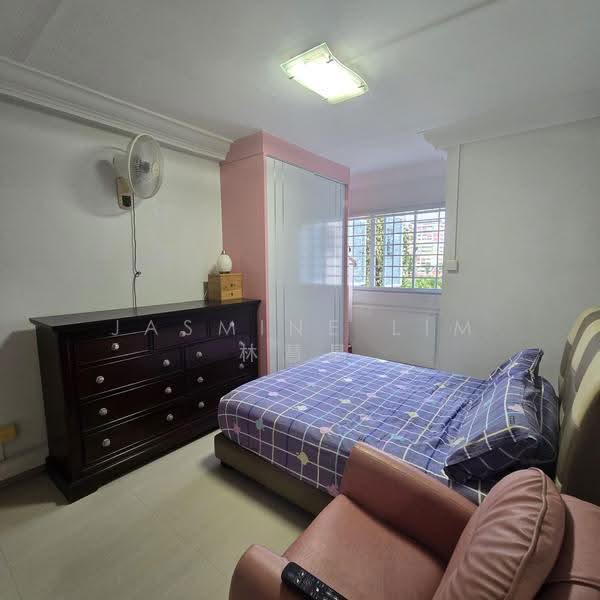 783 Yishun Ring Road, 783 Yishun Ring Road, Sembawang / Yishun, 2 Bedrooms, 797 sqft, HDB Flat For Sale, by Jasmine Lim 林慧晶, 500273057 - Master Room - PropertyGuru.com.sg