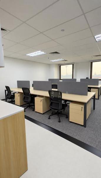Fitted office 78 Shenton Way, Shenton Way, Anson Road, Chinatown / Tanjong Pagar, 1,550 sqft, Office For Rent, by Andrea Seoh, 500273059 - Interior - CommercialGuru.com.sg
