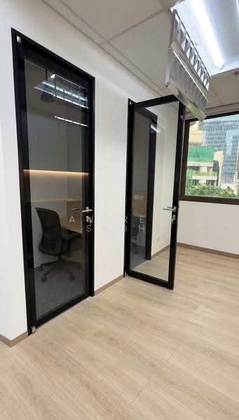 Fitted office 78 Shenton Way, Shenton Way, Anson Road, Chinatown / Tanjong Pagar, 1,550 sqft, Office For Rent, by Andrea Seoh, 500273059 - Study - CommercialGuru.com.sg