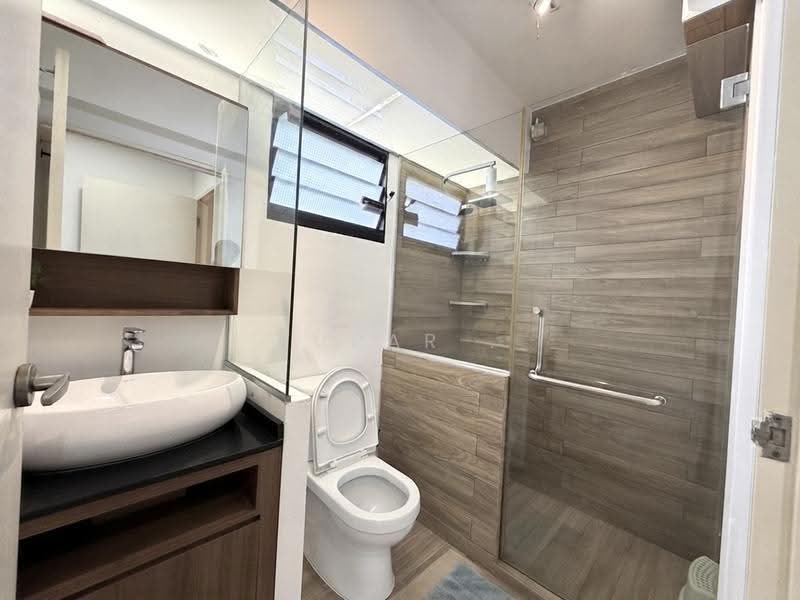 278A Compassvale Bow, 278A Compassvale Bow, Hougang / Punggol / Sengkang, 3 Bedrooms, 1,216 sqft, HDB Flat For Sale, by Yupar ., 500273060 - Bathroom - PropertyGuru.com.sg