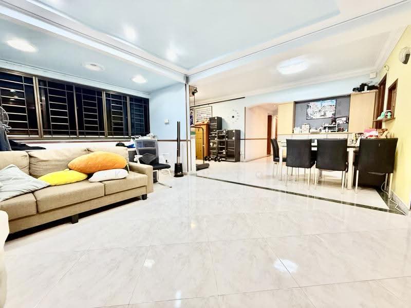 621 Woodlands Drive 52, 621 Woodlands Drive 52, Admiralty / Woodlands, 4 Bedrooms, 1,313 sqft, HDB Flat For Sale, by Kelvin Poh, 500273067 - Living Room - PropertyGuru.com.sg
