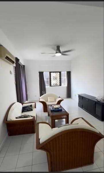 Bayshore Park, 60 Bayshore Road, Bedok / Upper East Coast, 2 Bedrooms, 936 sqft, Condominium For Rent, by Ann Bay, 500273070 - Living Room - PropertyGuru.com.sg
