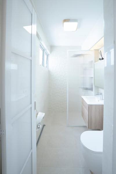 401 Tampines Street 41, 401 Tampines Street 41, Pasir Ris / Tampines, 3 Bedrooms, 1,324 sqft, HDB Flat For Sale, by Muhammad Gani Abdul Rahim, 500273078 - Master Bathroom - PropertyGuru.com.sg