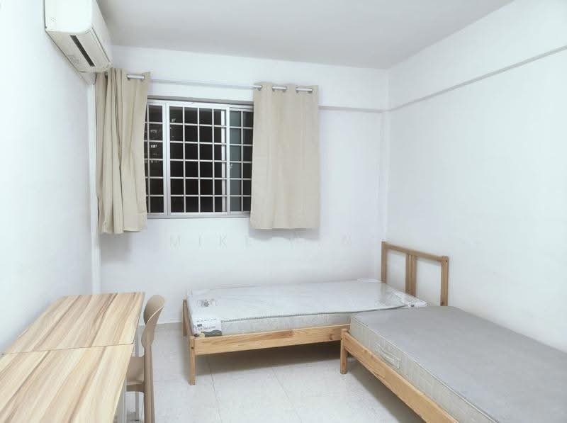 247 Tampines Street 21, 247 Tampines Street 21, Pasir Ris / Tampines, 3 Bedrooms, 1,050 sqft, HDB Flat For Rent, by Mike Heng, 500273087 - Common Bedroom - PropertyGuru.com.sg