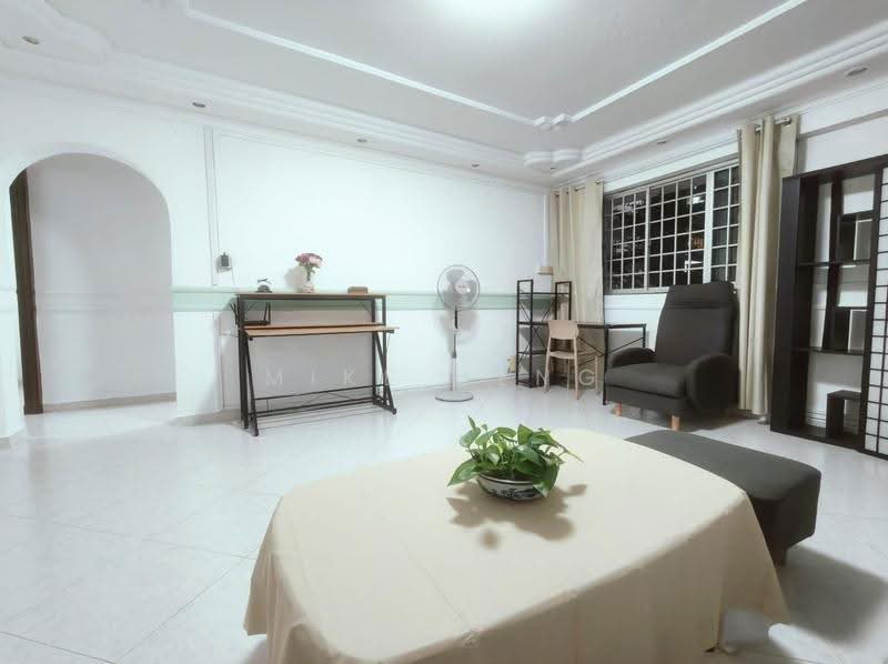 247 Tampines Street 21, 247 Tampines Street 21, Pasir Ris / Tampines, 3 Bedrooms, 1,050 sqft, HDB Flat For Rent, by Mike Heng, 500273087 - Living Room - PropertyGuru.com.sg