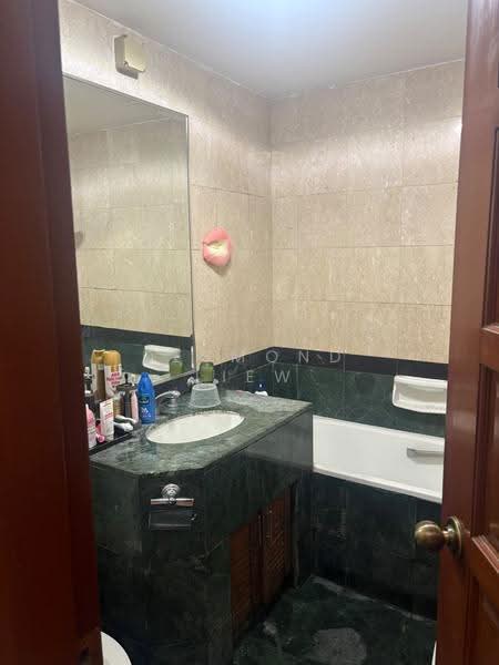 Merawoods, Dairy Farm / Bukit Panjang / Choa Chu Kang, 2 Bedrooms, 1,507 sqft, Condominium For Sale, by Desmond Liew, 500273106 - Bathroom - PropertyGuru.com.sg
