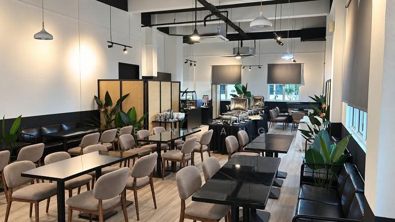 L1 F&B Space @ Kampong Glam Vicinity | Excellent Frontage | Ample Parking, Beach Road / Bugis / Rochor, 1,884 sqft, Food & Beverage For Rent, by Sean Pang, 500273126 - Interior - CommercialGuru.com.sg