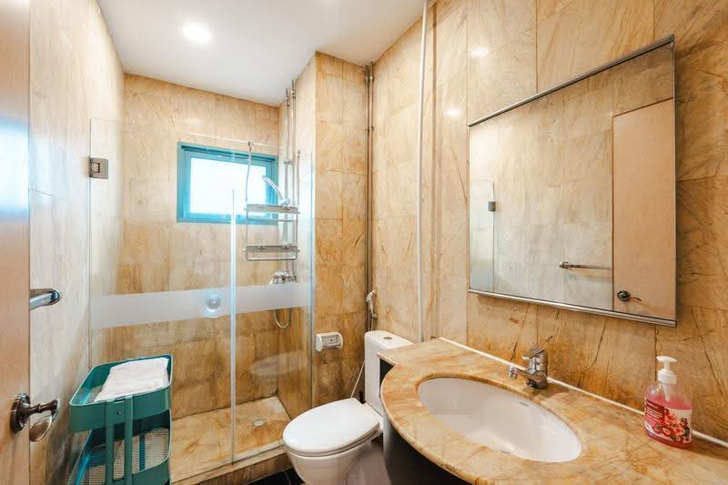Oleanas Residences, 42 Kim Yam Road, Orchard / River Valley, Room Rental, 105 sqft, Condominium For Rent, by Cove, 500273131 - Bathroom - PropertyGuru.com.sg