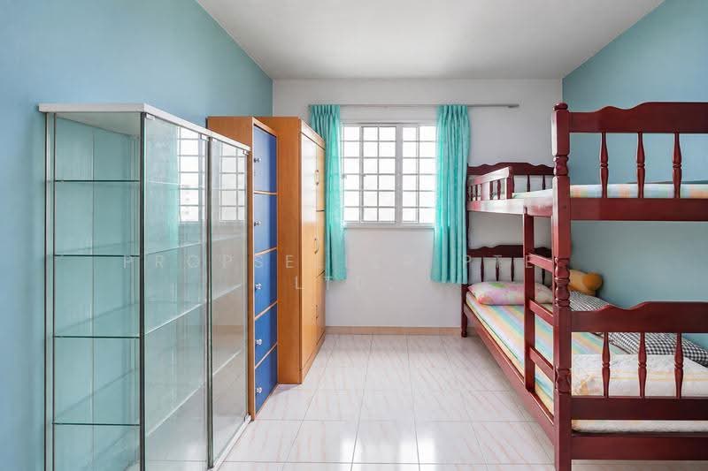 321 Bukit Batok Street 33, 321 Bukit Batok Street 33, Dairy Farm / Bukit Panjang / Choa Chu Kang, 3 Bedrooms, 1,001 sqft, HDB Flat For Sale, by KOH YONG JIAN, 500273134 - Bedroom - PropertyGuru.com.sg