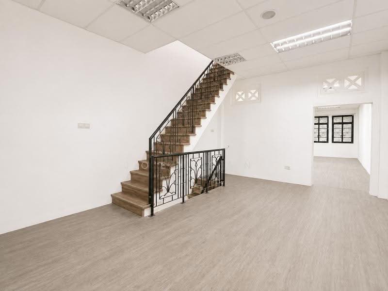 East Coast Road, East Coast / Marine Parade, 2,690 sqft, Shop / Shophouse For Rent, by Joey Tan, 500273140 - Interior - CommercialGuru.com.sg