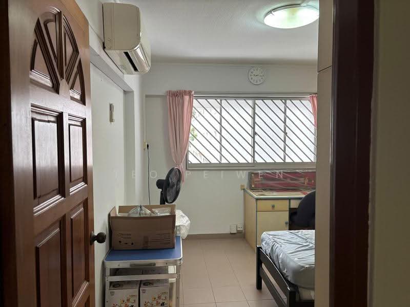 522 Hougang Avenue 6, 522 Hougang Avenue 6, Hougang / Punggol / Sengkang, Room Rental, 150 sqft, HDB Flat For Rent, by Teo Peiwen, 500273142 - Bedroom - PropertyGuru.com.sg