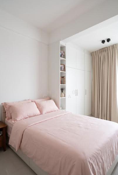 Everitt Road Inter-Terrace Move-In Ready For Sale, East Coast / Marine Parade, 5 Bedrooms, 1,764 sqft, Terraced House For Sale, by Ching Chia, 500273145 - Bedroom - PropertyGuru.com.sg