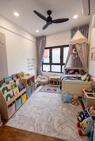 Everitt Road Inter-Terrace Move-In Ready For Sale, East Coast / Marine Parade, 5 Bedrooms, 1,764 sqft, Terraced House For Sale, by Ching Chia, 500273145 - Bedroom - PropertyGuru.com.sg