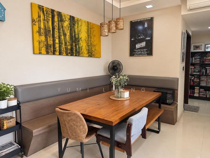 Pasir Ris Duplex Penthouse with Room Terrace/Maisonette, Pasir Ris / Tampines, 3 Bedrooms, 1,755 sqft, Executive Condominium For Sale, by Yumi Leong, 500273146 - Dining Room - PropertyGuru.com.sg